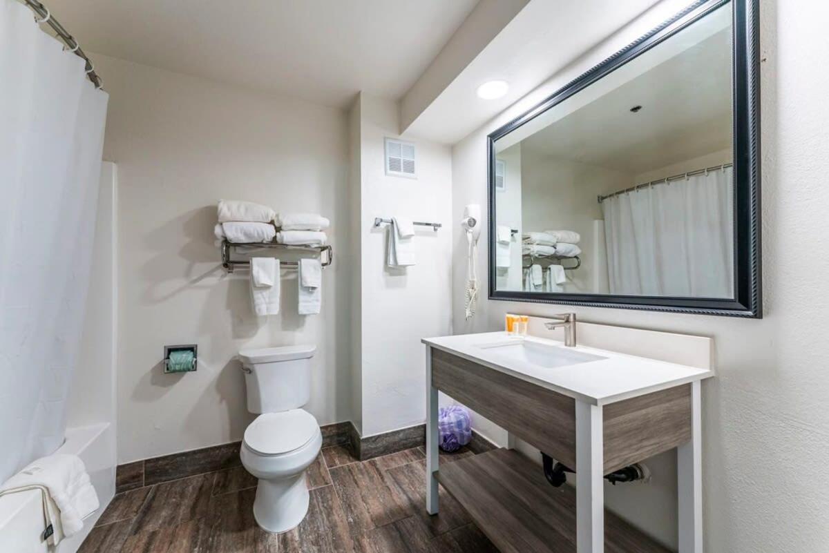 Tempe Studio Apartment TWO Full size BEDS Esterno foto