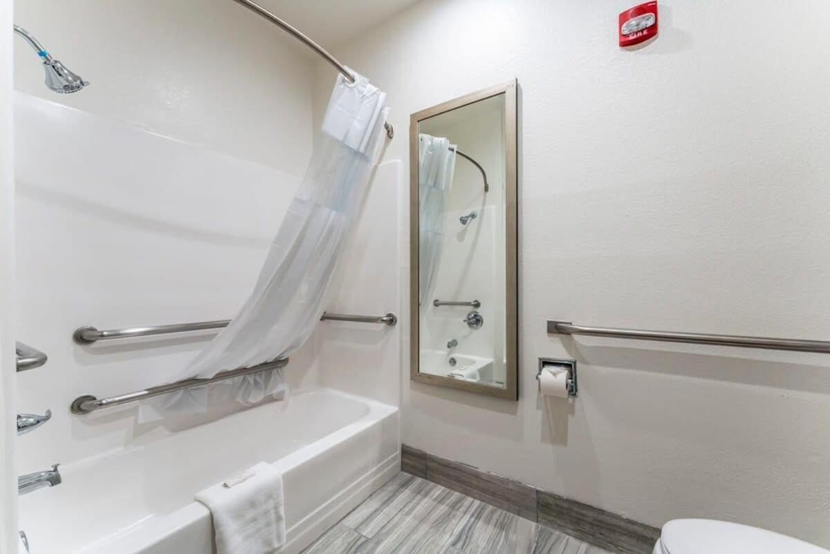 Tempe Studio Apartment TWO Full size BEDS Esterno foto