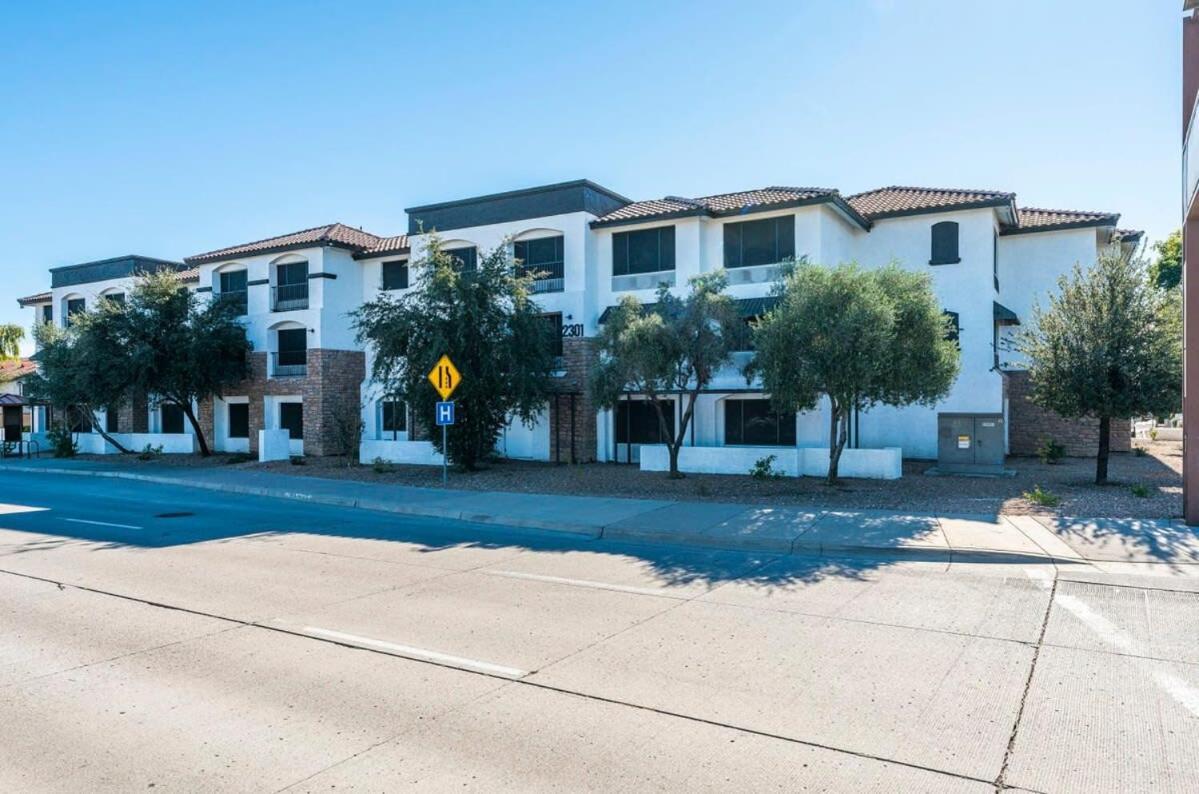 Tempe Studio Apartment TWO Full size BEDS Esterno foto